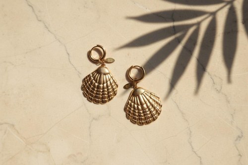 Soléa Oorbellen, Hoops met schelp, Stainless steel